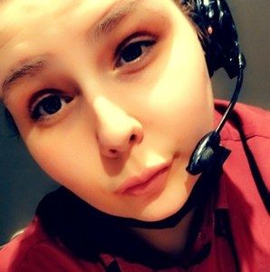 Meet your Posher, Cassandra